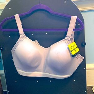 NWT. Wacoal. Sports bra. 38DDD. Underwire. Light lilac color. Never worn.